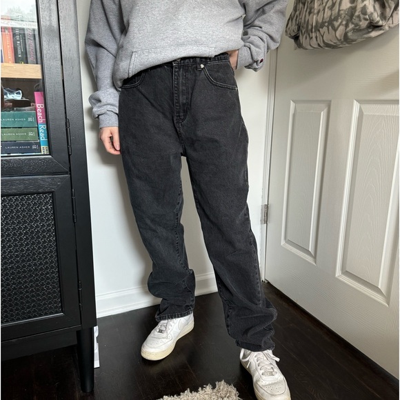 White Fox Straight Leg Jeans - Picture 6 of 6